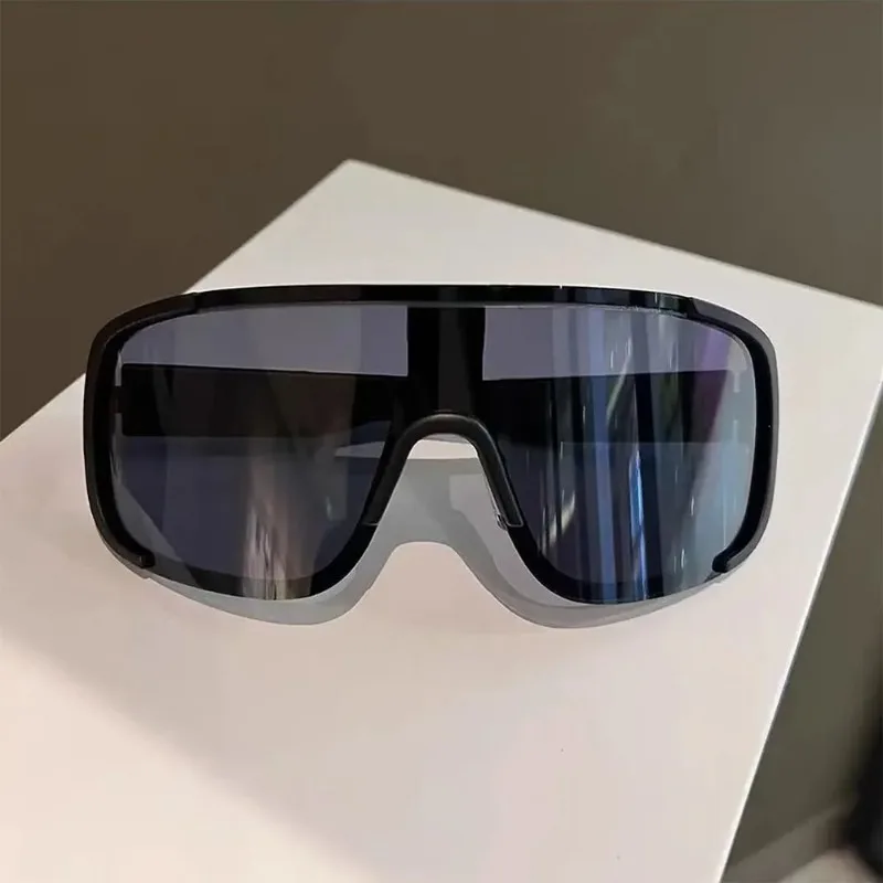 แว่นตากันลมสำหรับปั่นจักรยานแล - Mountain Biking Goggles บทวิจารณ์และราคา